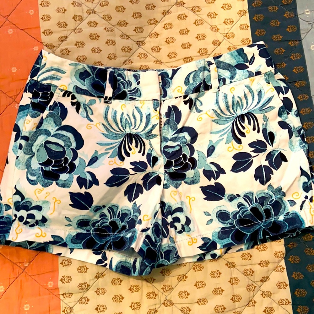 Floral Loft Outlet shorts